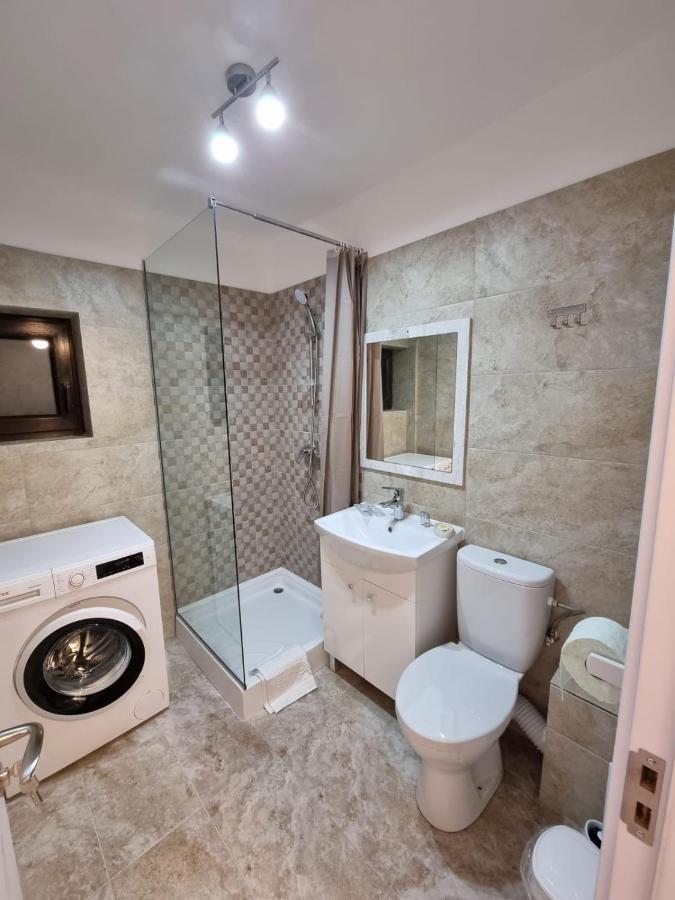 Ferienwohnung Dreams Escape Craiova Exterior foto