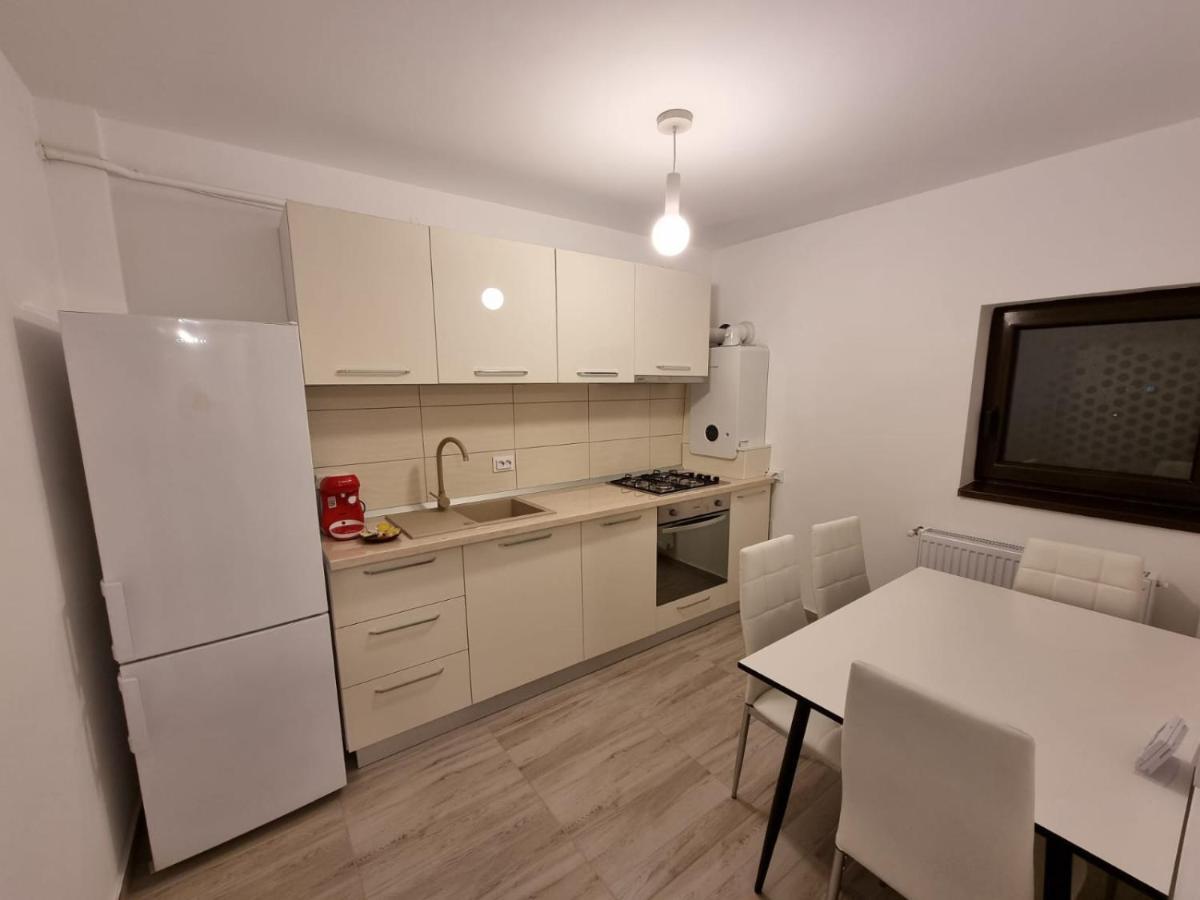 Ferienwohnung Dreams Escape Craiova Exterior foto